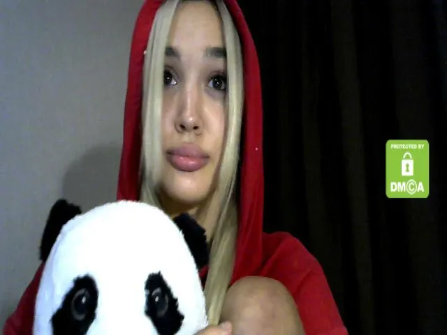 Live sex webcam photo for MyyDream #258855155