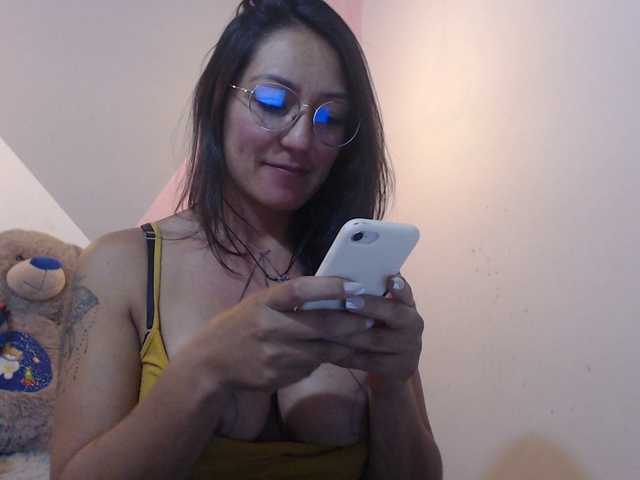 Live sex webcam photo for natylusexy #253960849