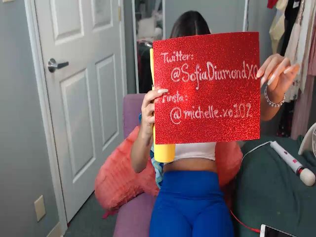 Live sex webcam photo for SofiaDiamonds #253565478