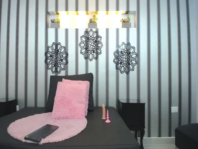 Live sex webcam photo for Anastasia_AG #259396669