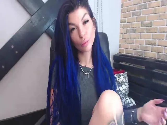 Live sex webcam photo for Lily_jay #257270959