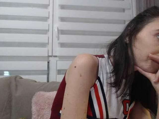 Live sex webcam photo for cleophee #287942129