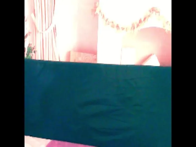 Live sex webcam photo for Sexyindianzn #264848329