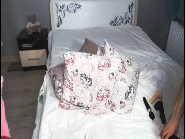 Live sex webcam photo for Ellaquality #254059090