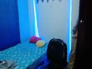 Live sex webcam photo for Hot_skinny_ #252010783