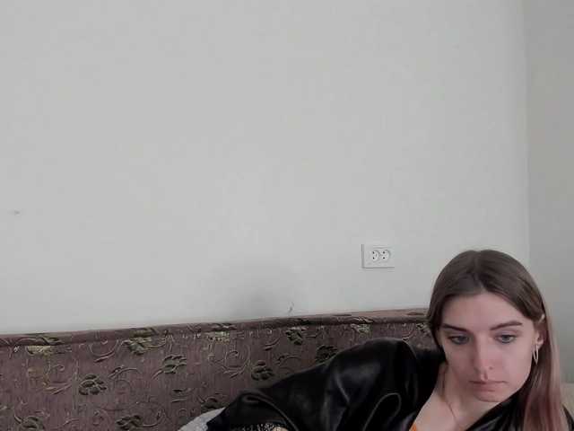 Live sex webcam photo for springibabby #242278078