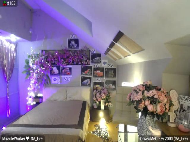 Live sex webcam photo for StaceyAdams #255208309