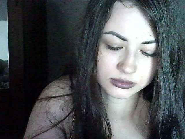 Live sex webcam photo for LilithDemon66 #248641977
