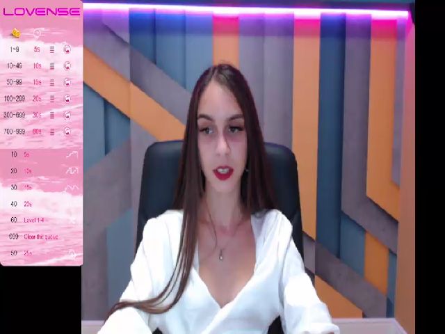 Live sex webcam photo for Jenny_Lewi #255861318