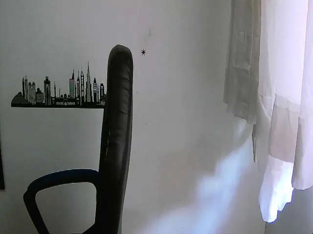 Live sex webcam photo for Shalyn_ #261577651