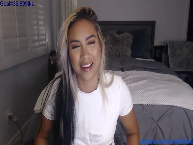 Live sex webcam photo for ExoticLILYxo #253656502