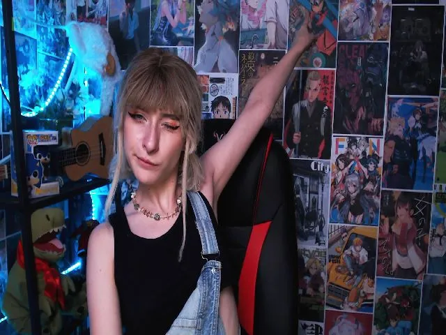 Live sex webcam photo for Manarose27 #260990718