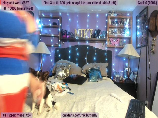 Live sex webcam photo for Nikibutterfly #262450640