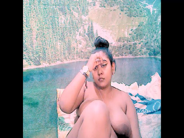 Live sex webcam photo for indianruby99 #258301590