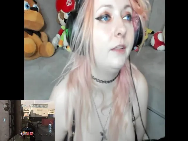 Live sex webcam photo for PrincessBluu #257198876