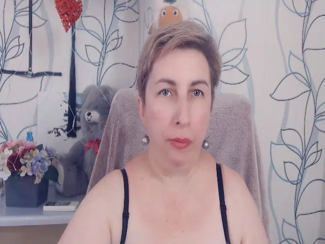 Live sex webcam photo for DepravedMadam #265399379