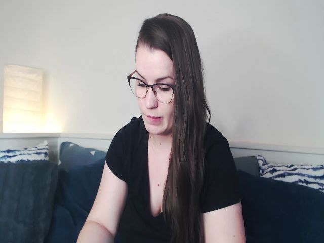 Live sex webcam photo for EveGoddes #255303727