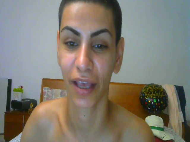 Live sex webcam photo for SONYABRUNETTE #264440854