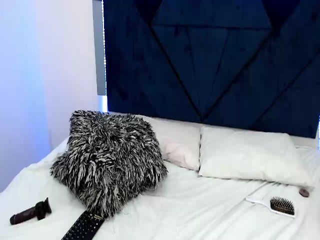 Live sex webcam photo for Sophia_roy #264581177