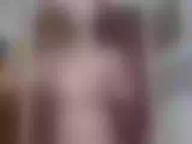 Live sex webcam photo for HelenHill #253190220