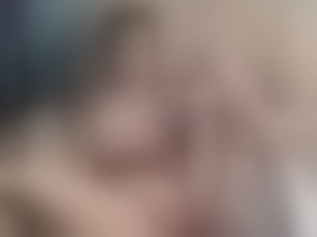 Live sex webcam photo for Milyusya #241314023