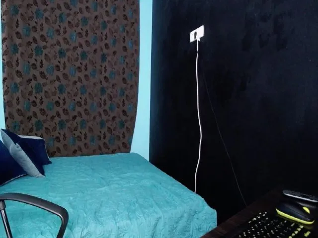 Live sex webcam photo for LanaMartin #264813794