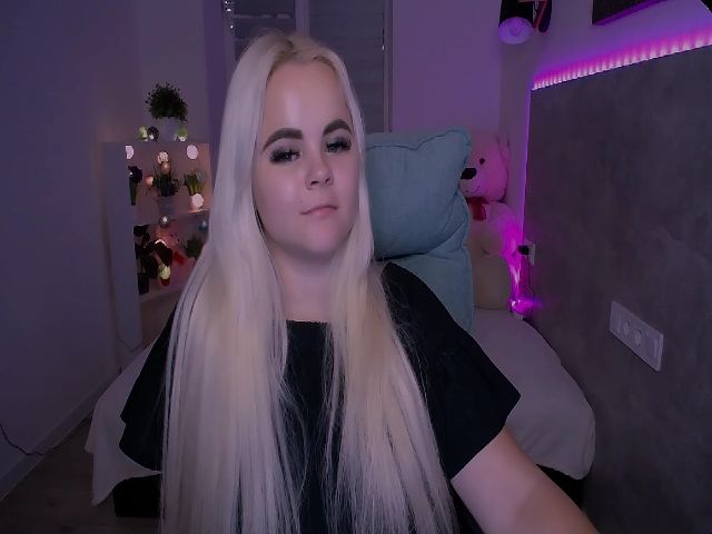 Live sex webcam photo for Jenni__fer #260297725