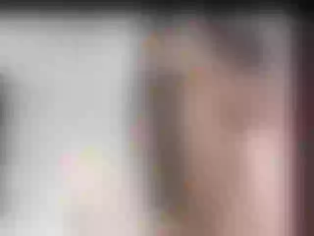Live sex webcam photo for Sweet_oxdra #258625971