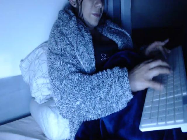 Live sex webcam photo for Joanne7 #259730309