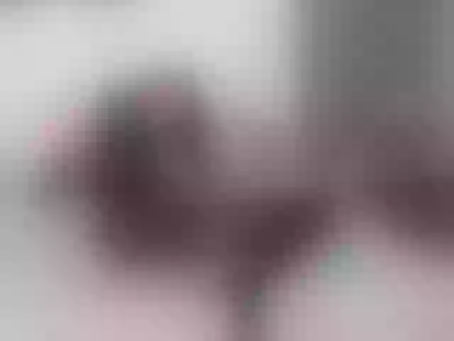 Live sex webcam photo for AliceLeroy #241384060