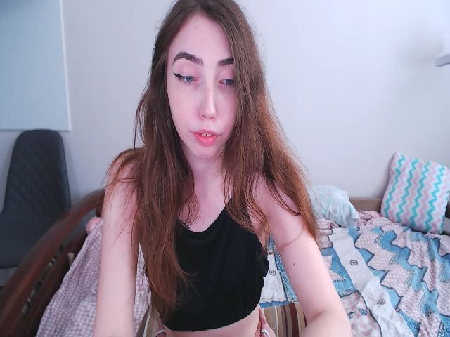 Live sex webcam photo for JuliPeach #264823082