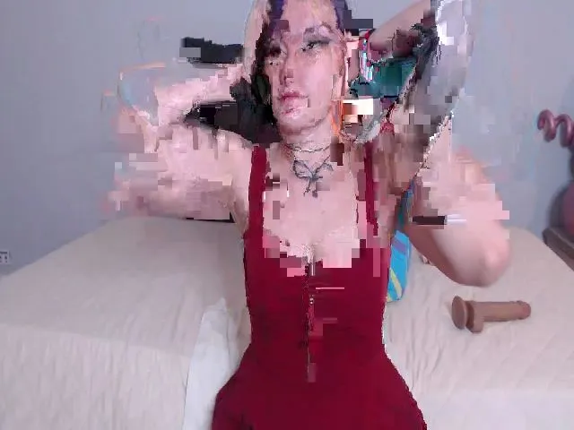 Live sex webcam photo for AliceMuller #287873310
