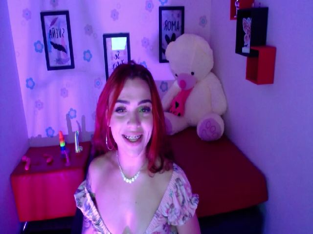 Live sex webcam photo for Alenaa_1 #258660222