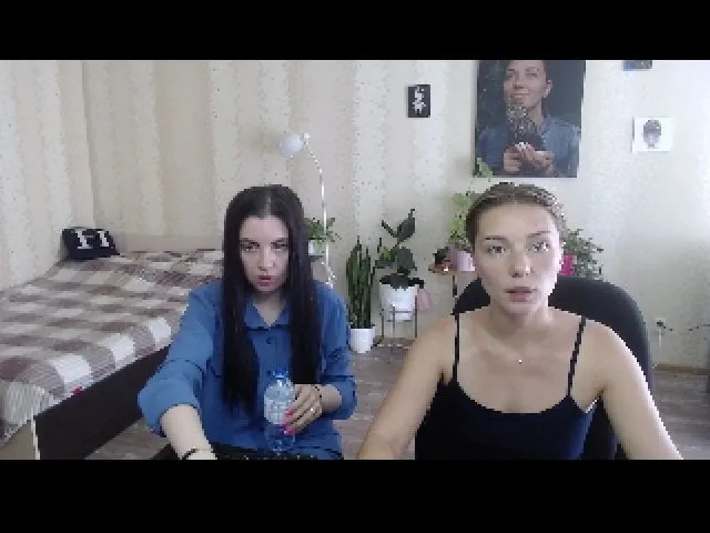 Live sex webcam photo for UrBlack_Kitty #254794598