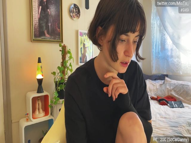 Live sex webcam photo for miatv #260417530