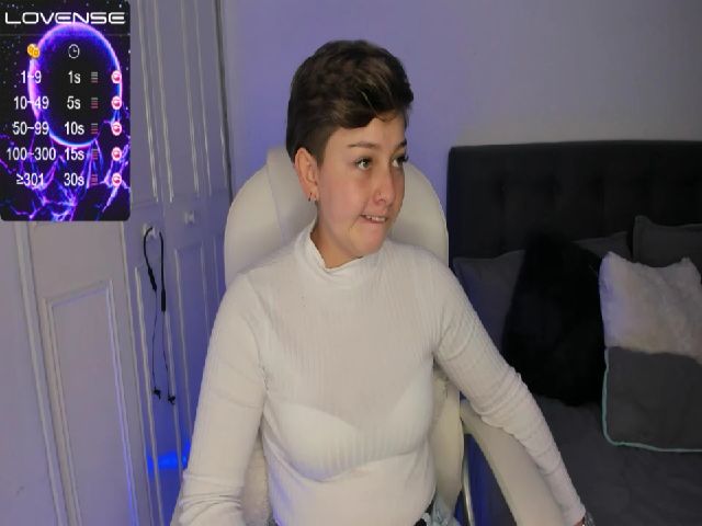 Live sex webcam photo for SalemJimenez #261061055