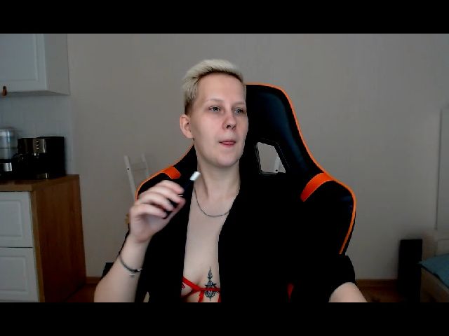 Live sex webcam photo for Oh_daisy #264902707