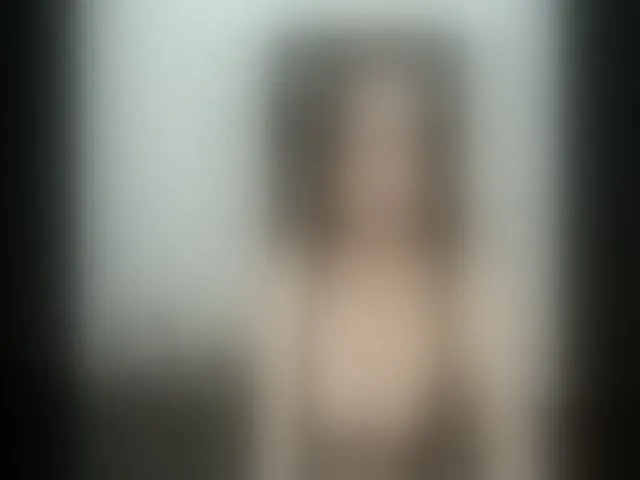 Live sex webcam photo for LitTle_DeVI #253851840