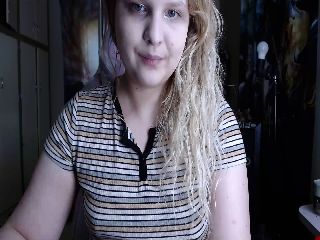 Live sex webcam photo for emilyhaze #251739271