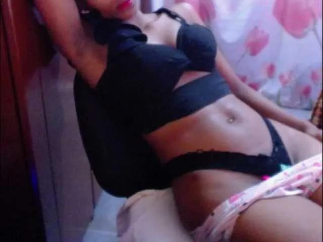 Live sex webcam photo for ExoticAfrican #241116950