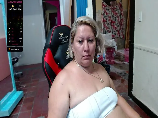 Live sex webcam photo for Brenda_becker #264697018