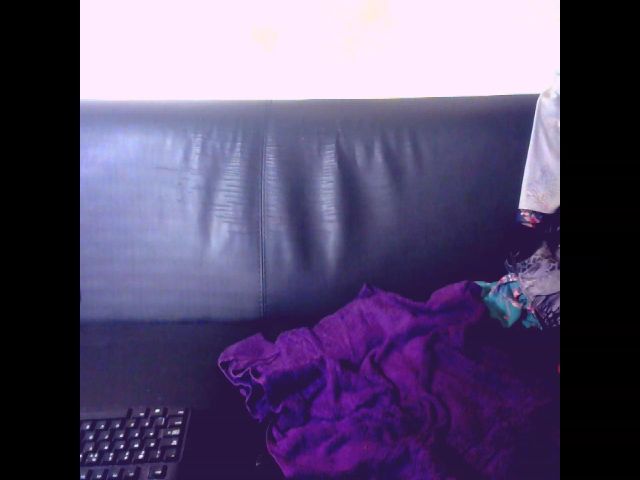 Live sex webcam photo for Sexygeny #253820962