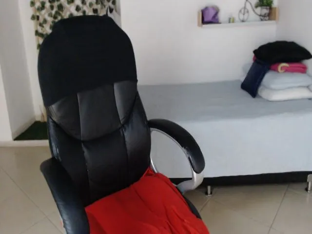 Live sex webcam photo for Abba_smith #263431191