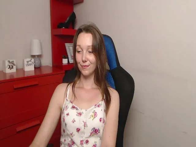 Live sex webcam photo for Little_ZOE #259819424