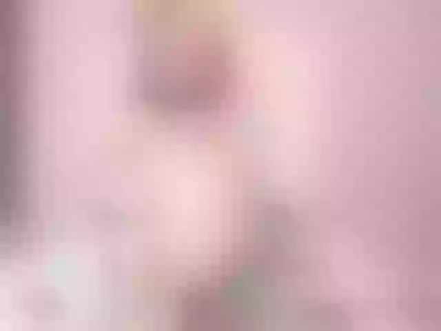 Live sex webcam photo for MichelleLarso #242229215