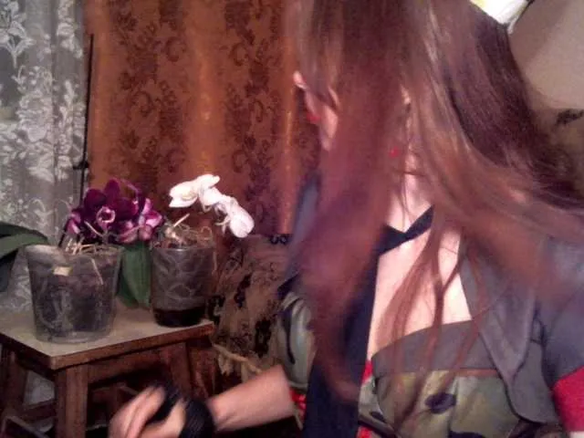 Live sex webcam photo for alanaastra #242181306