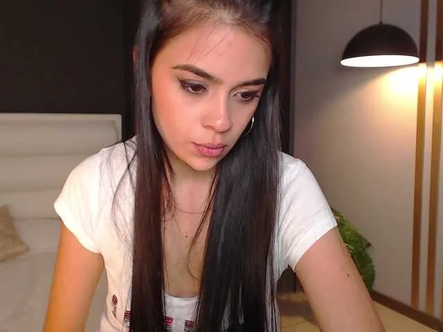 Live sex webcam photo for LilaDior #241123118