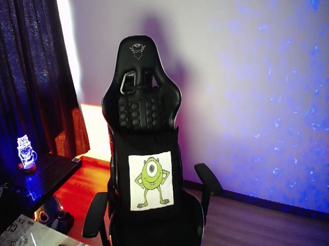 Live sex webcam photo for BiancaMiller #253753617