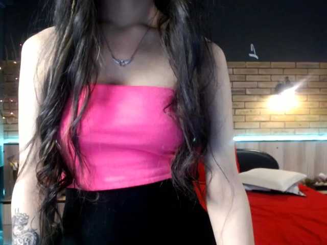 Live sex webcam photo for angelasia #241335397