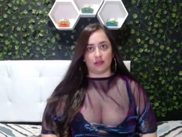 Live sex webcam photo for manuela141 #253009613